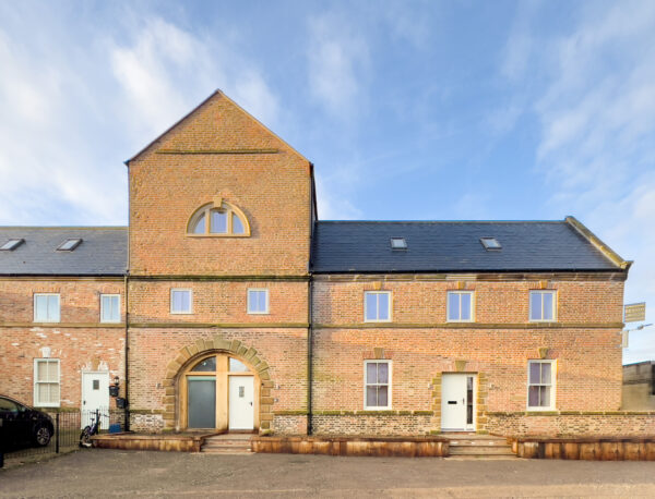 Chapel Street, Manor House Chapel Street, YO7