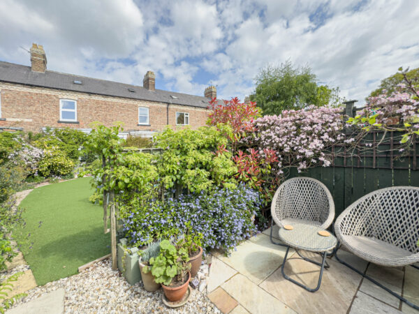 South Terrace, Sowerby, YO7