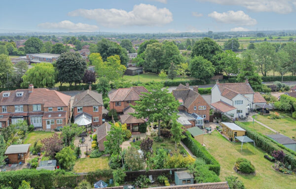 Topcliffe Road, Sowerby, YO7