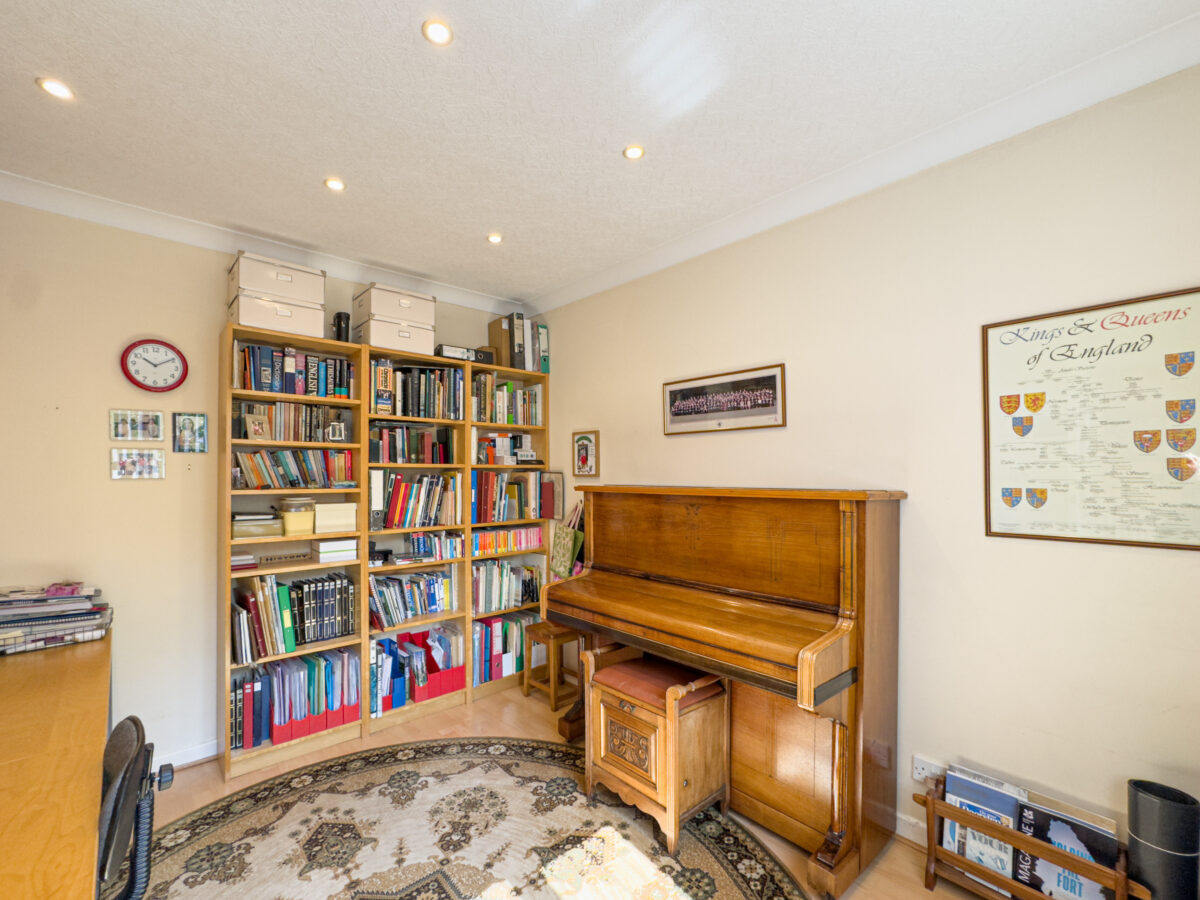 Topcliffe Road, Sowerby, YO7