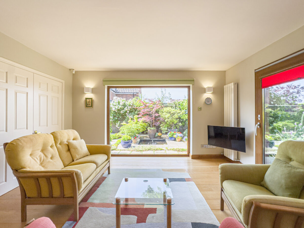 Topcliffe Road, Sowerby, YO7