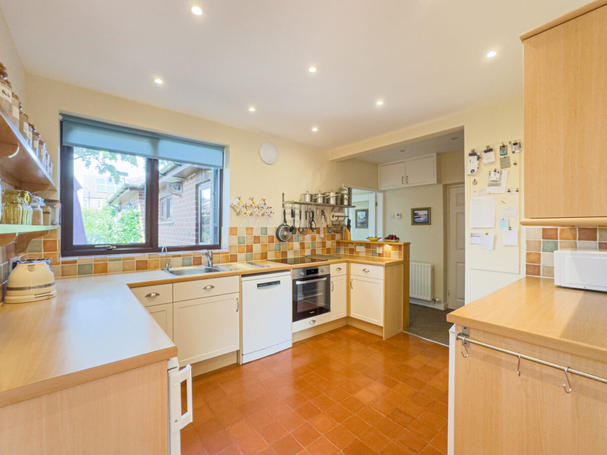 Topcliffe Road, Sowerby, YO7