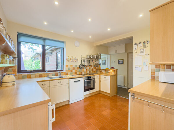 Topcliffe Road, Sowerby, YO7