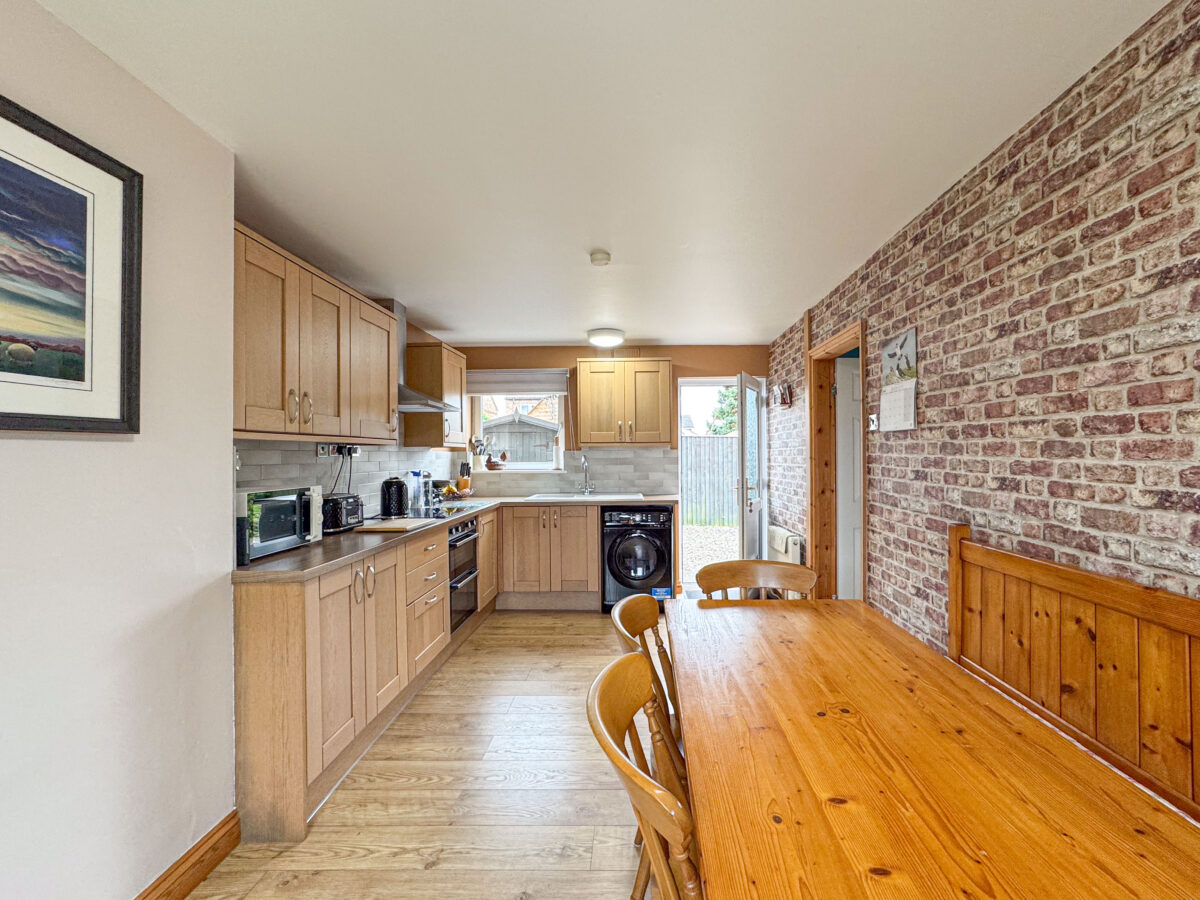 East Lea, Topcliffe, YO7