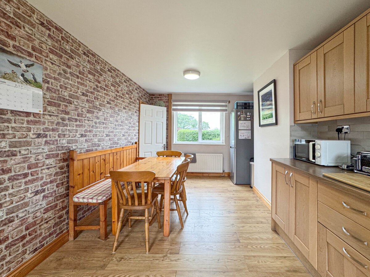 East Lea, Topcliffe, YO7