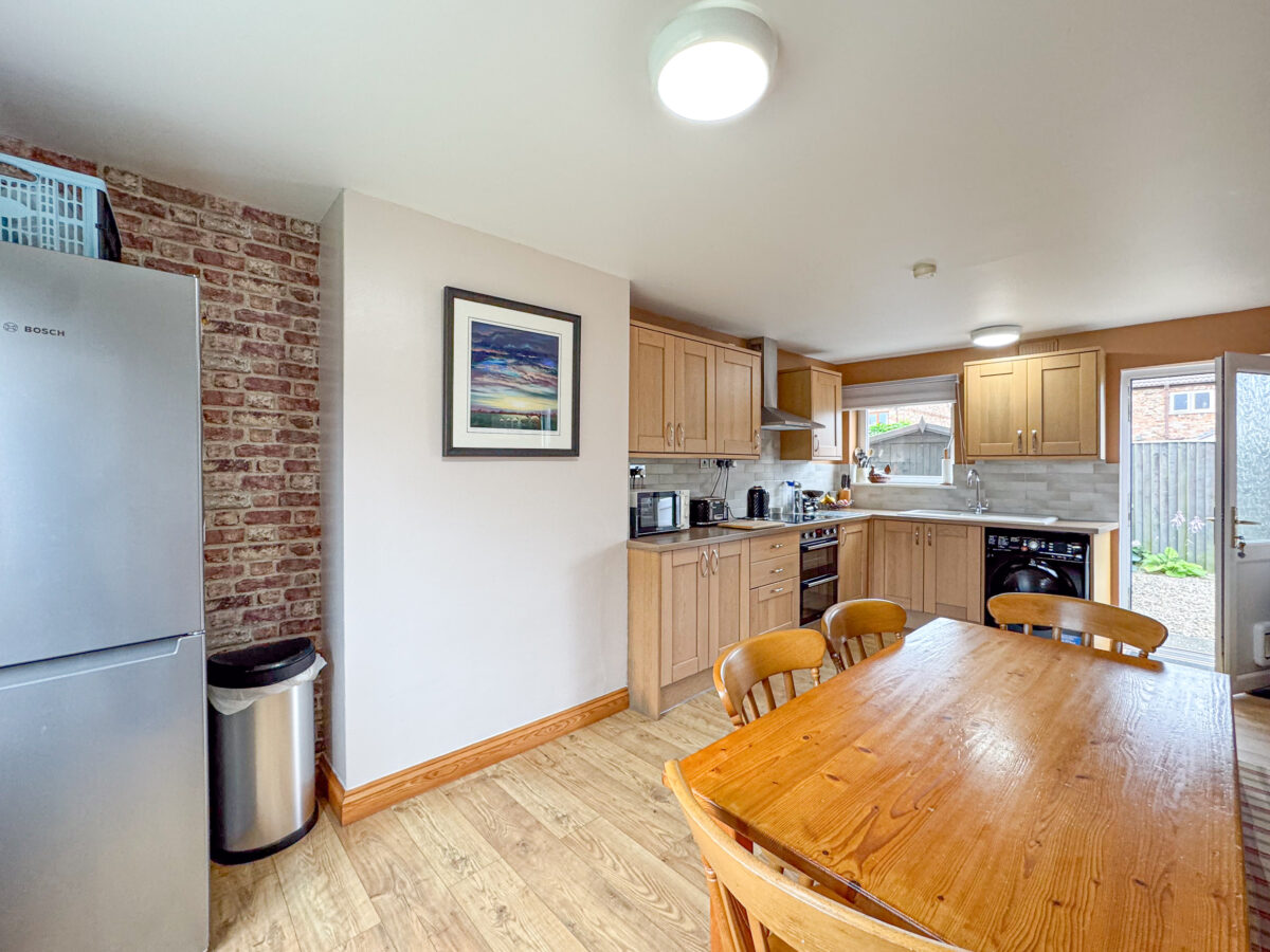 East Lea, Topcliffe, YO7