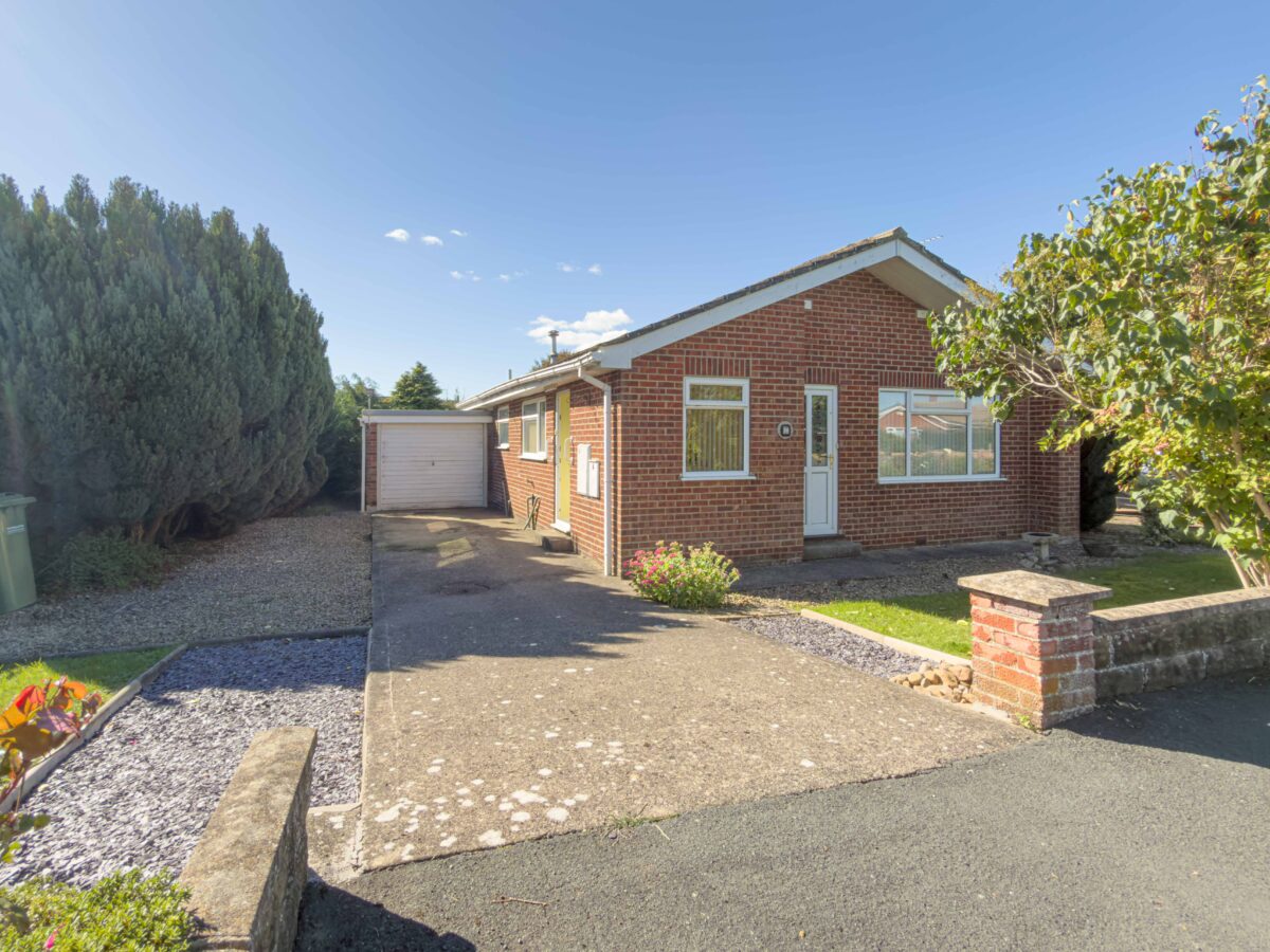 St. Marys Close, Thirsk, YO7