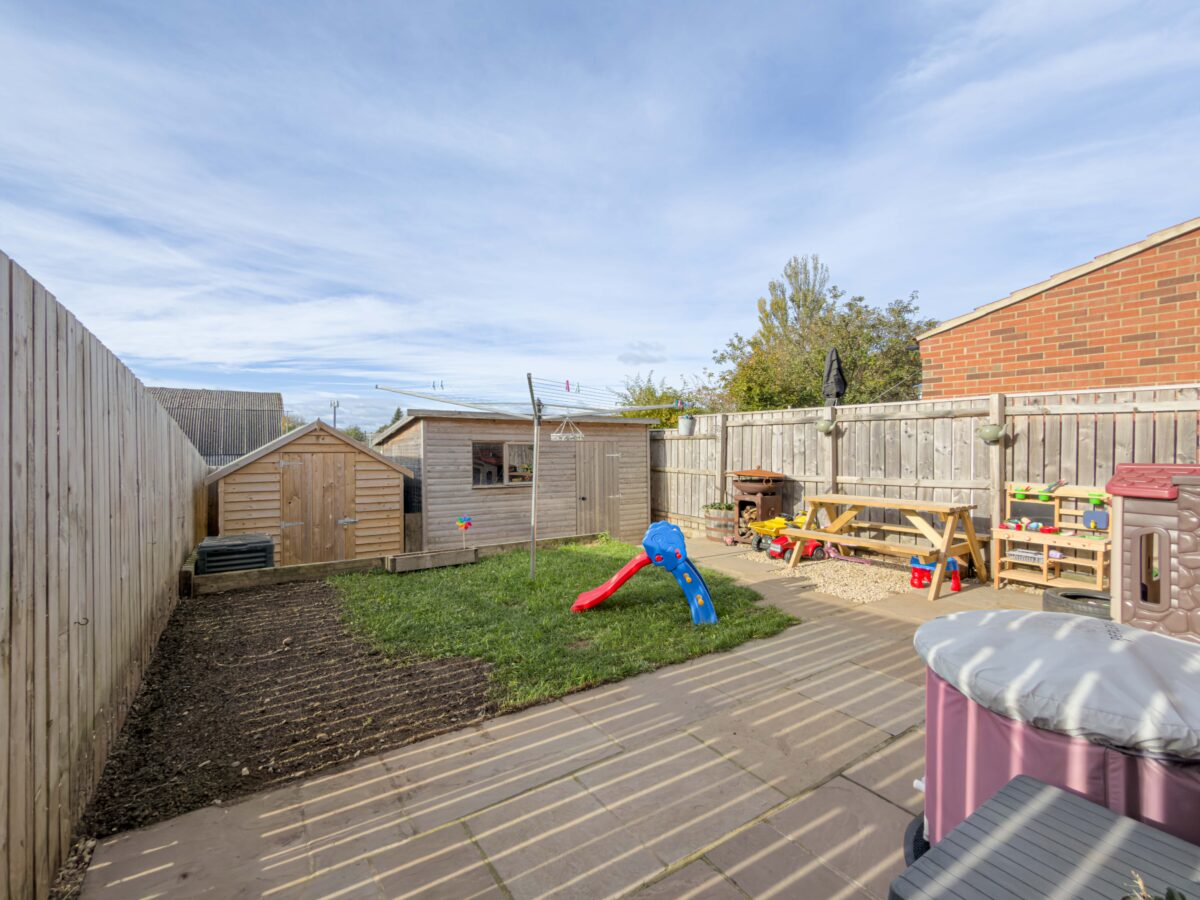 Olivette Crescent, Thirsk, YO7