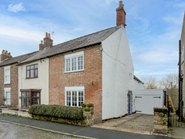 St. James Green, Thirsk, YO7