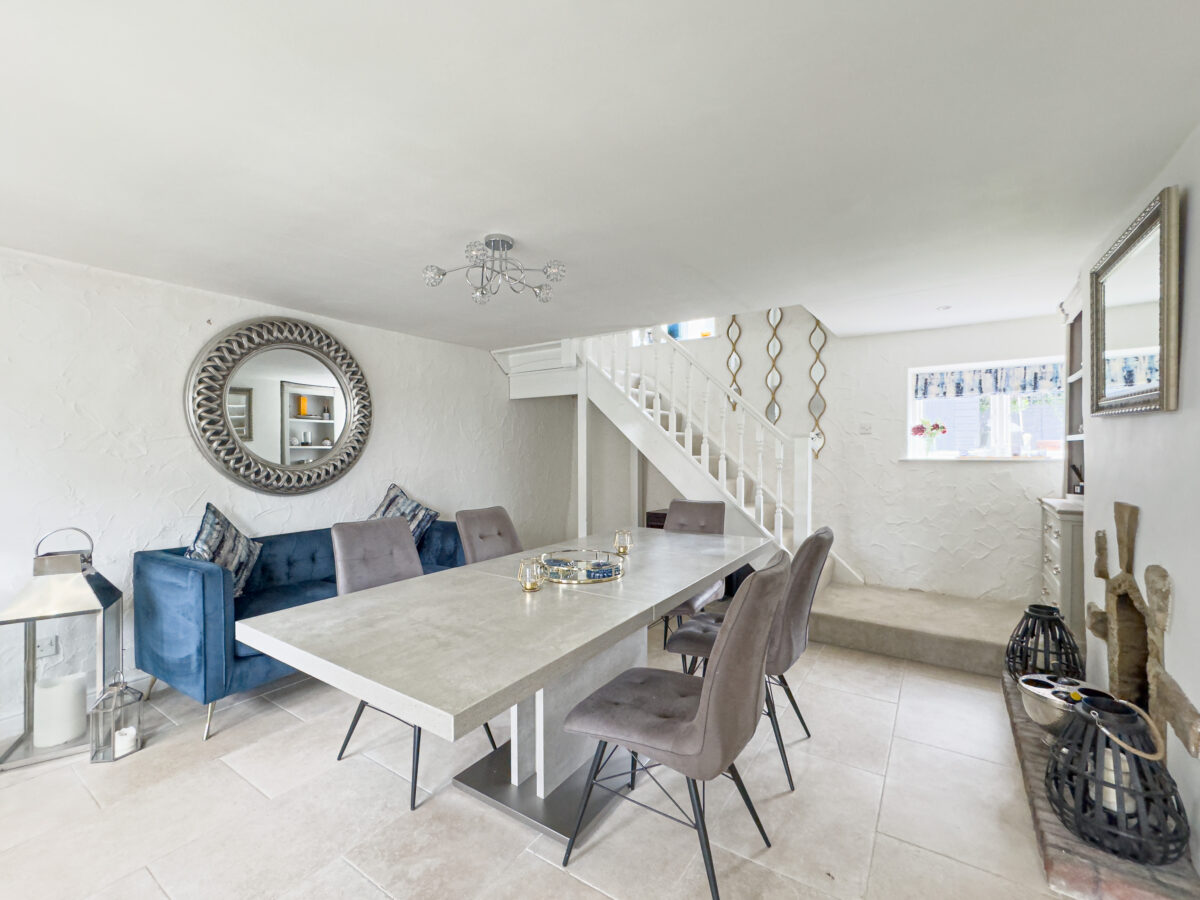 South End, Borrowby, YO7