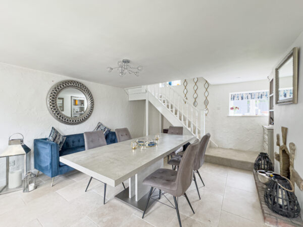 South End, Borrowby, YO7