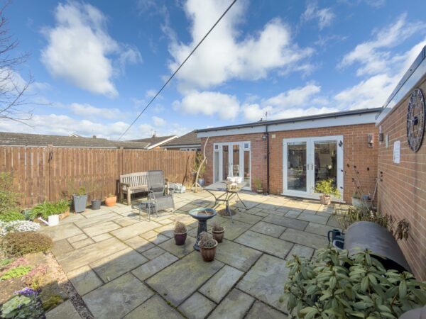 Thirlmere Close, Carlton Miniott, YO7