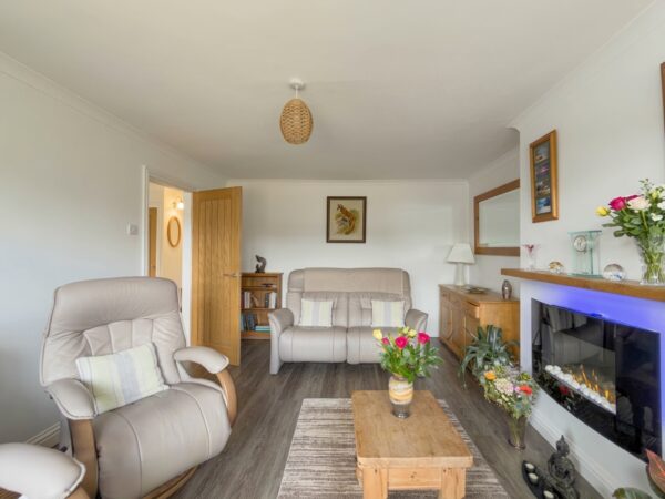 Thirlmere Close, Carlton Miniott, YO7