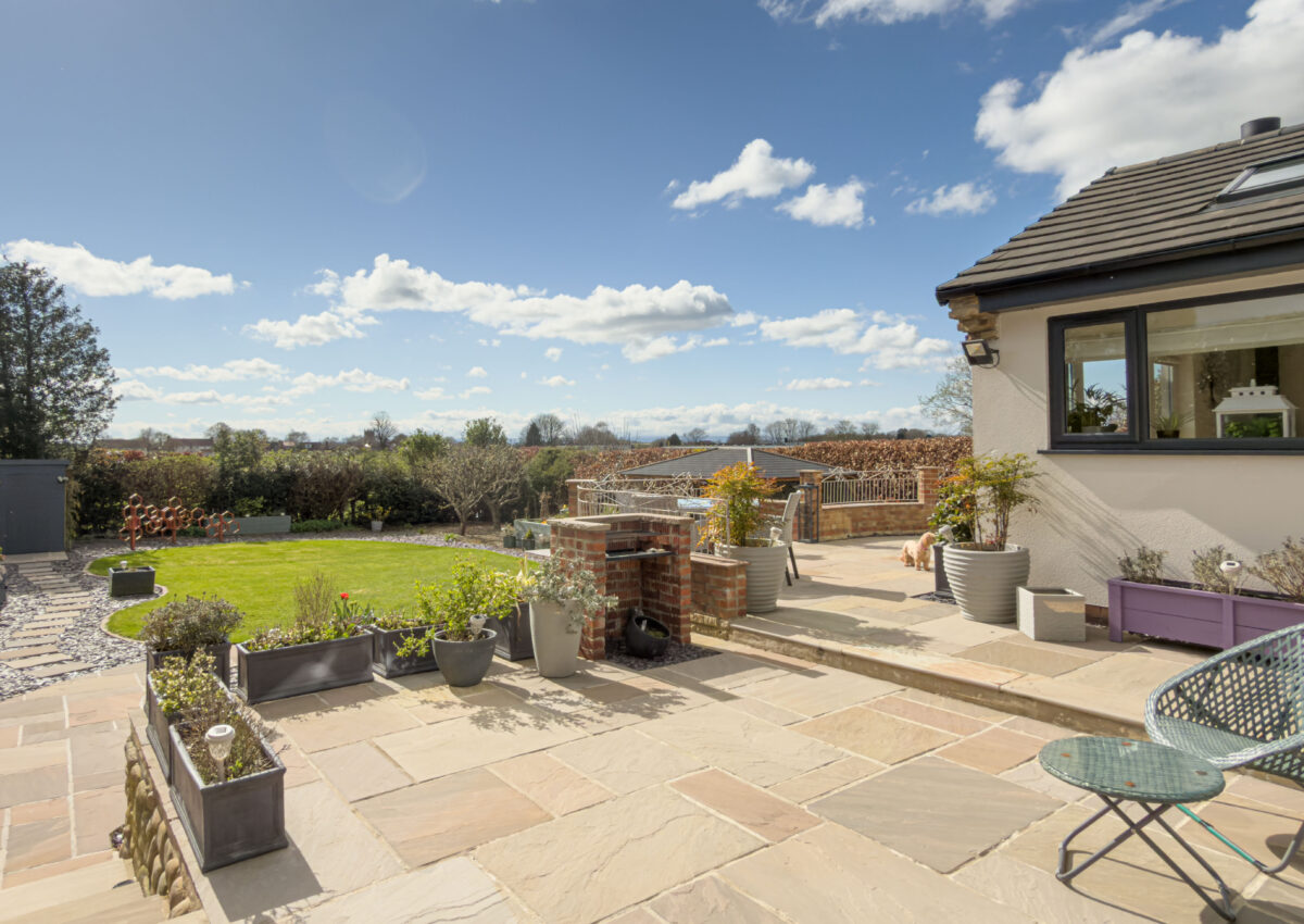 Mowbray Road, Northallerton, DL6