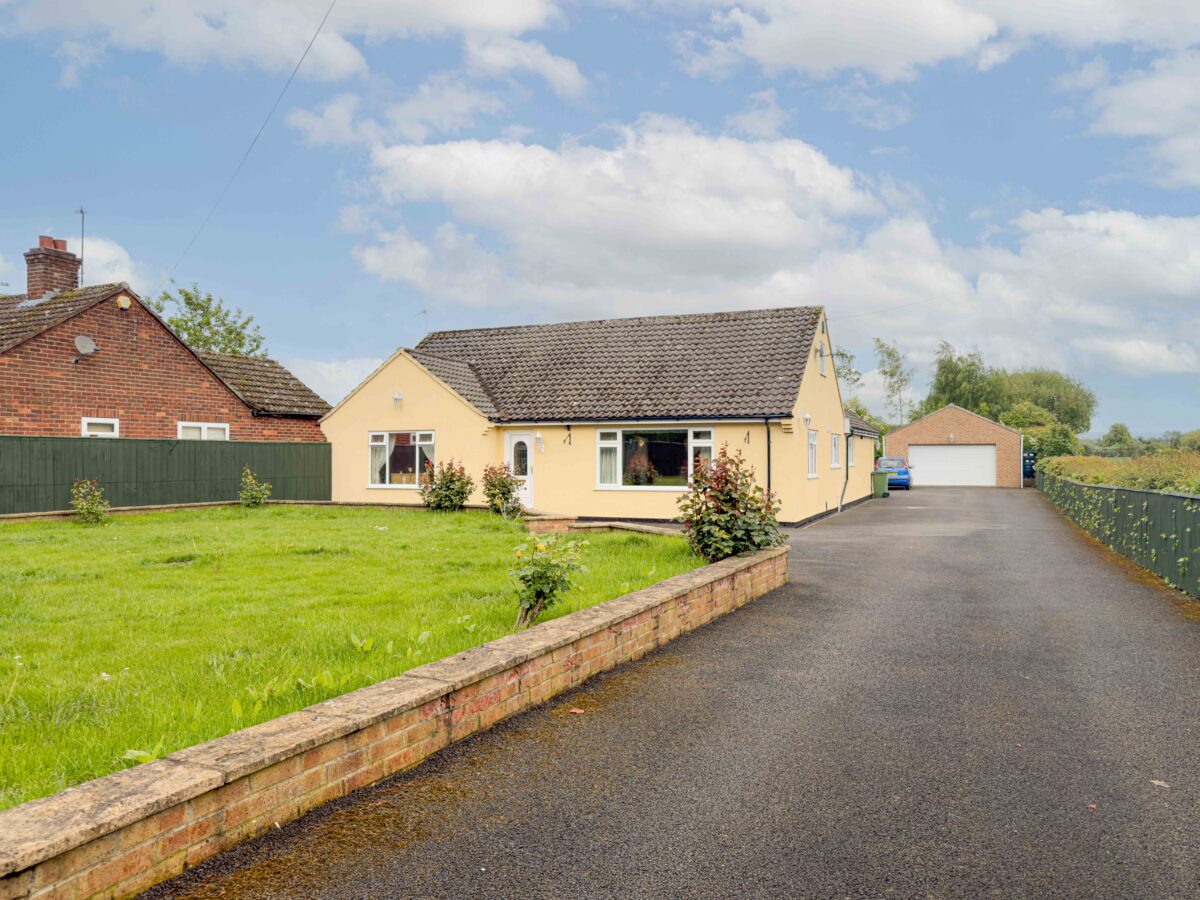 Sandhutton Lane, Carlton Miniott, YO7