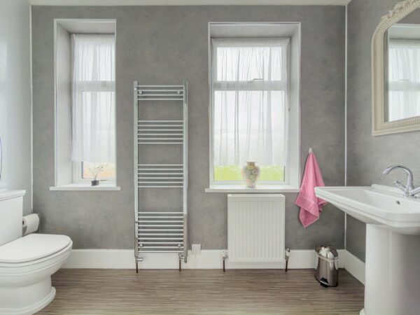 Topcliffe Road, Sowerby, YO7