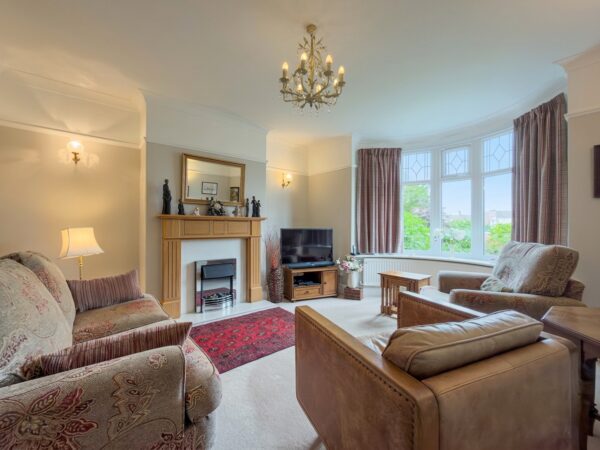 Topcliffe Road, Sowerby, YO7
