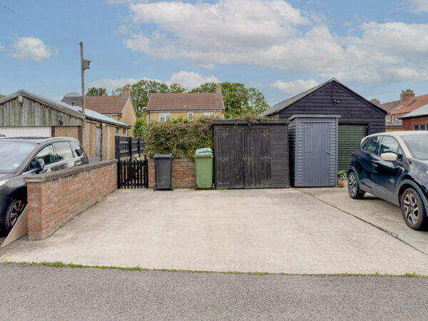 Carlton Road, Carlton Miniott, YO7