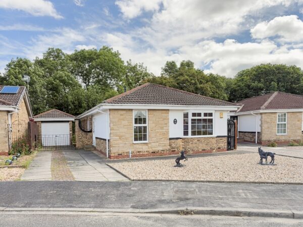 White Rose Way, Thirsk, YO7