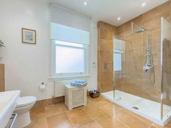 The Crescent, Thirsk, YO7