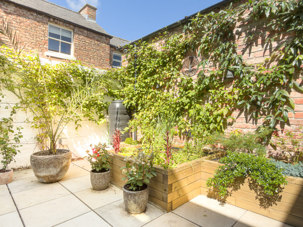The Crescent, Thirsk, YO7