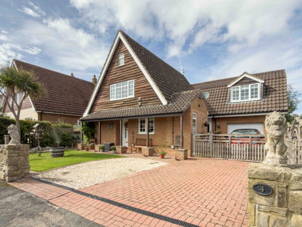The Parklands, Scruton, DL7