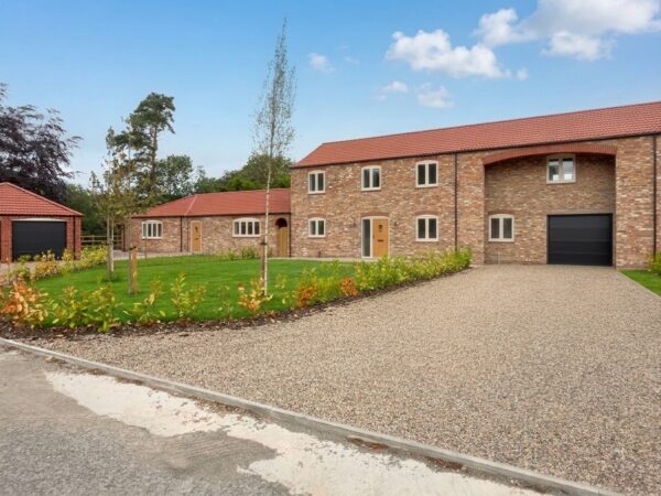 Chapel Garth, Catton, YO7