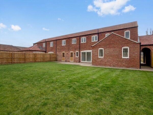 Chapel Garth, Catton, YO7