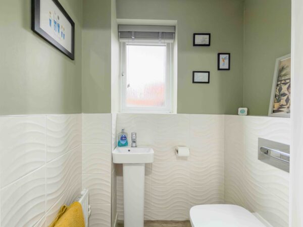 Olivette Crescent, Thirsk, YO7