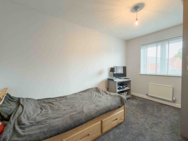 Olivette Crescent, Thirsk, YO7