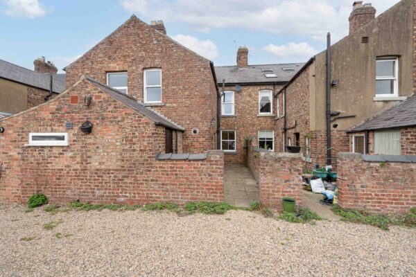 Poplar Terrace, Carlton Miniott, YO7