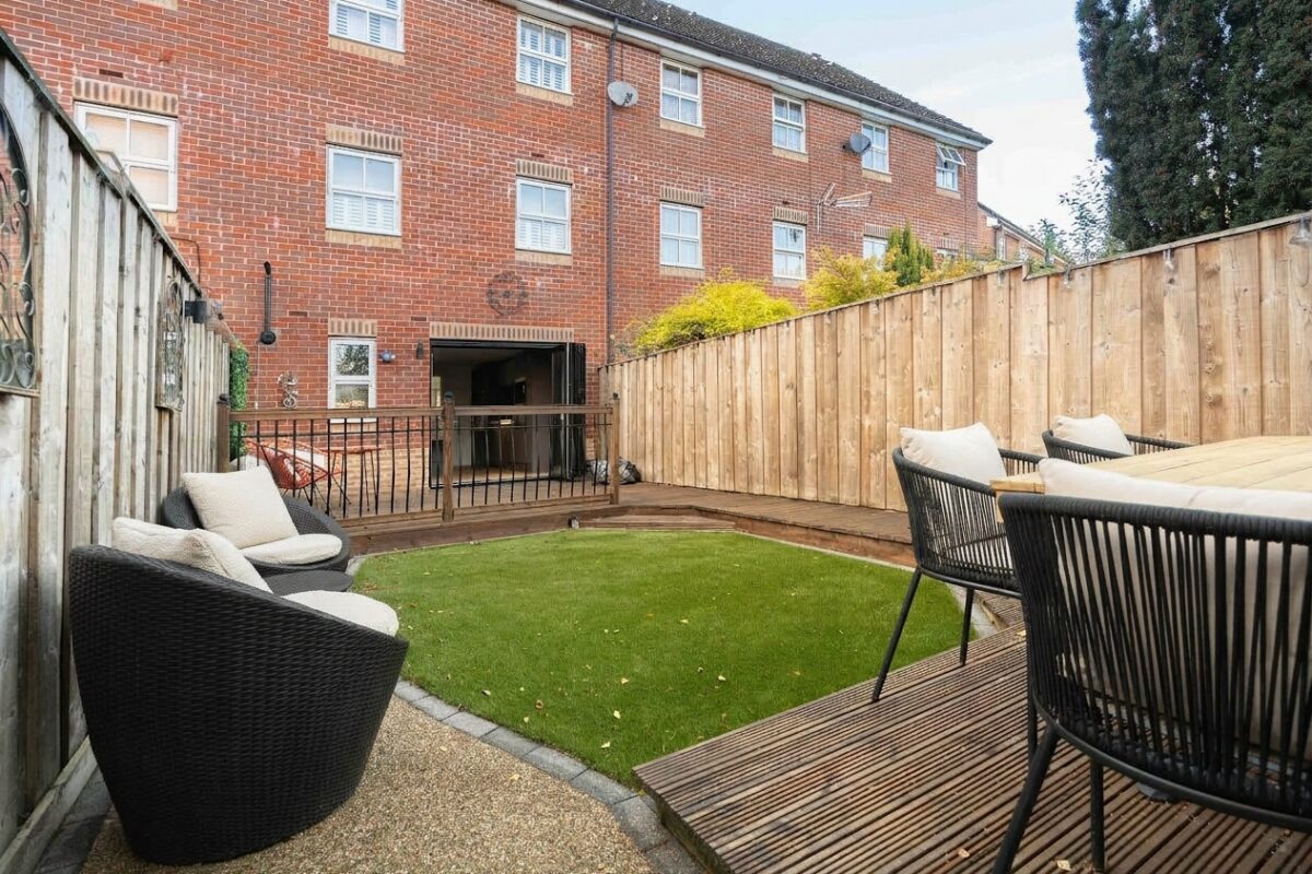 Weavers Green, Northallerton, DL7